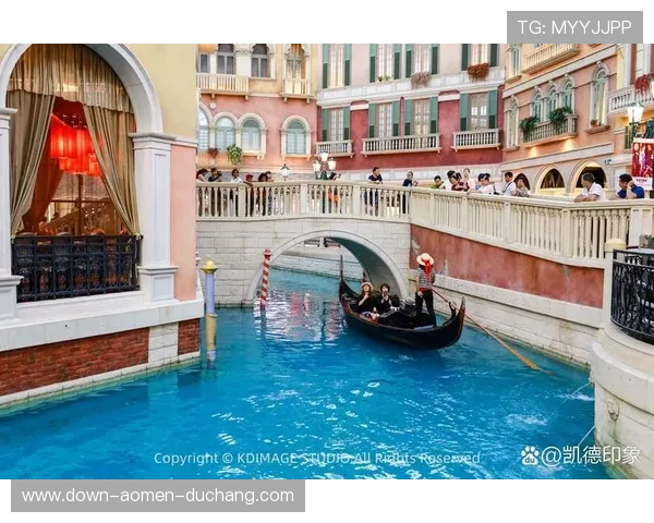 澳门回力海立方:探索澳门新地标,体验国际化的购物与娱乐环境 澳门回力海立方:探索澳门新地标,体验国际化的购物与娱乐环境